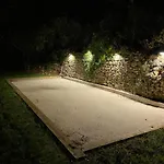 Сasa de vacaciones Maison De A Louer Dans Le Gard Provencal, Semaine De 7 Jours Minimum, Samedi Au Samedi, 10 Personnes, Du Colombier
