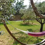 Maison De A Louer Dans Le Gard Provencal, Semaine De 7 Jours Minimum, Samedi Au Samedi, 10 Personnes, Du Colombier * Saint-Michel-d'Euzet