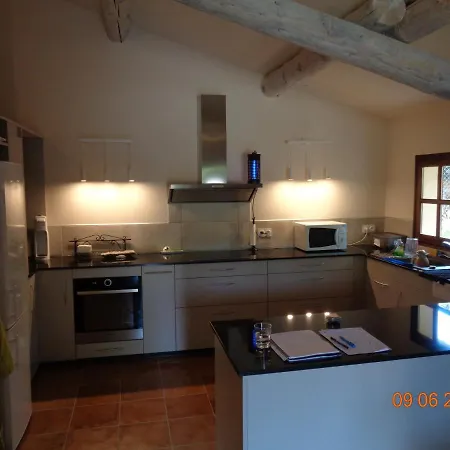 Holiday home Maison De A Louer Dans Le Gard Provencal, Semaine De 7 Jours Minimum, Samedi Au Samedi, 10 Personnes, Du Colombier *