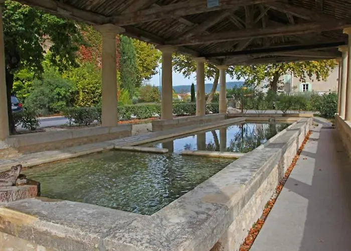 Tatil Evi Maison De A Louer Dans Le Gard Provencal, Semaine De 7 Jours Minimum, Samedi Au Samedi, 10 Personnes, Du Colombier