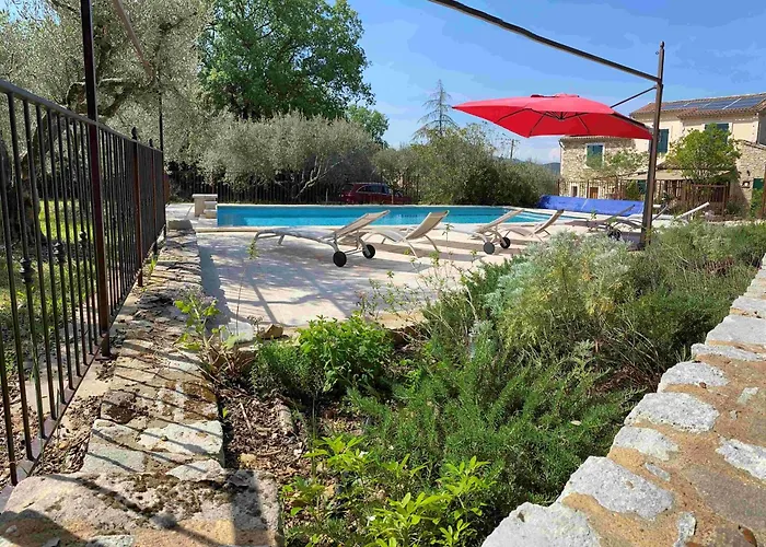Tatil Evi Maison De A Louer Dans Le Gard Provencal, Semaine De 7 Jours Minimum, Samedi Au Samedi, 10 Personnes, Du Colombier *