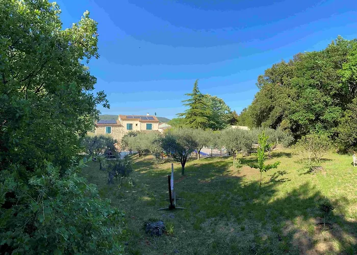 Tatil Evi Maison De A Louer Dans Le Gard Provencal, Semaine De 7 Jours Minimum, Samedi Au Samedi, 10 Personnes, Du Colombier Saint-Michel-d'Euzet